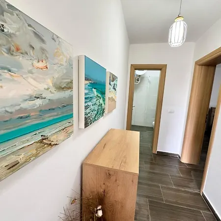Wiola's Private With Private Parking וילה Vlorë