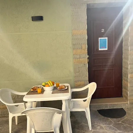 Wiola's Private With Private Parking Villa Vlorë